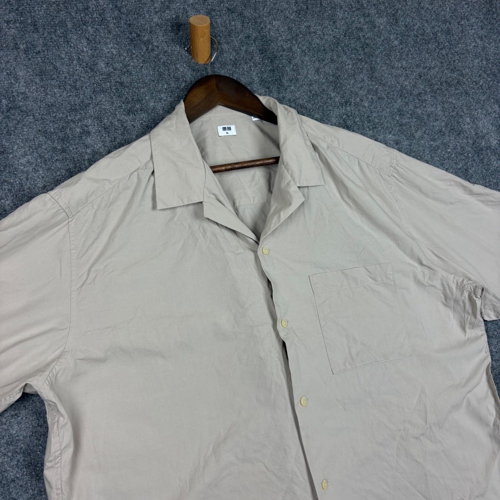 Uniqlo Mens XL Beige Modal Cotton Short Sleeve Camp Collar Button Down Shirt